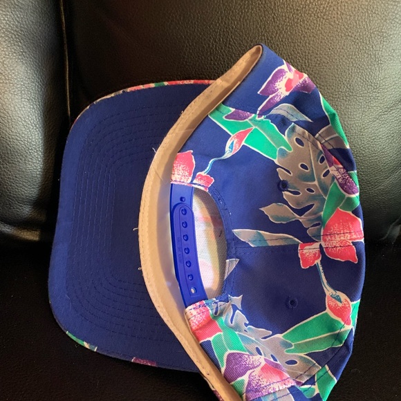 Vintage Hawaiian Snapback - Picture 6 of 7